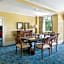 Inn and Club at Harbour Town
