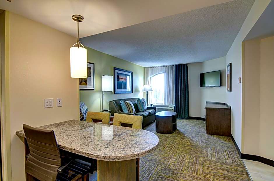 Candlewood Suites : Richmond - West Broad By IHG