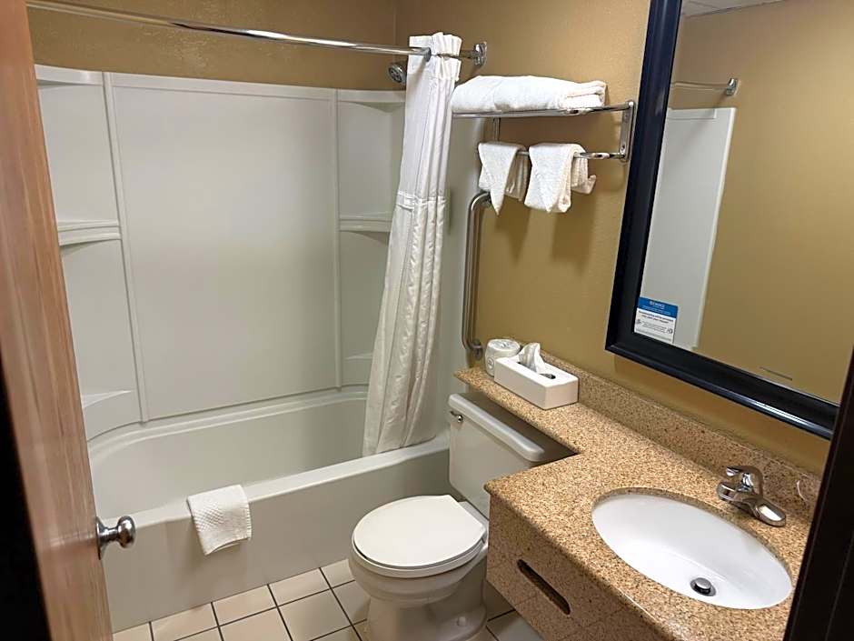 Quality Inn Hyde Park Poughkeepsie North