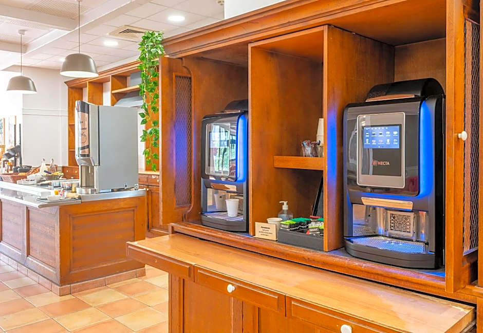 B&B HOTEL Amiens Centre Cathédrale