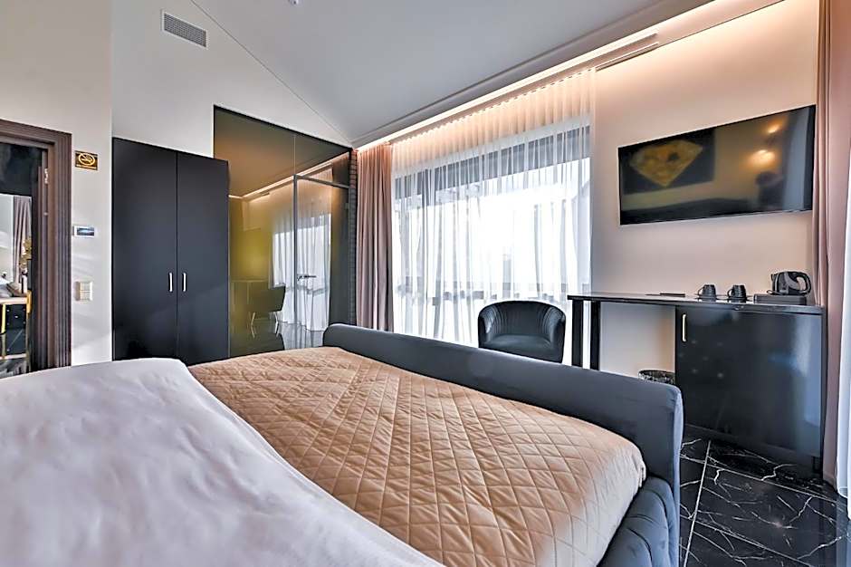 Diamond svečių namai