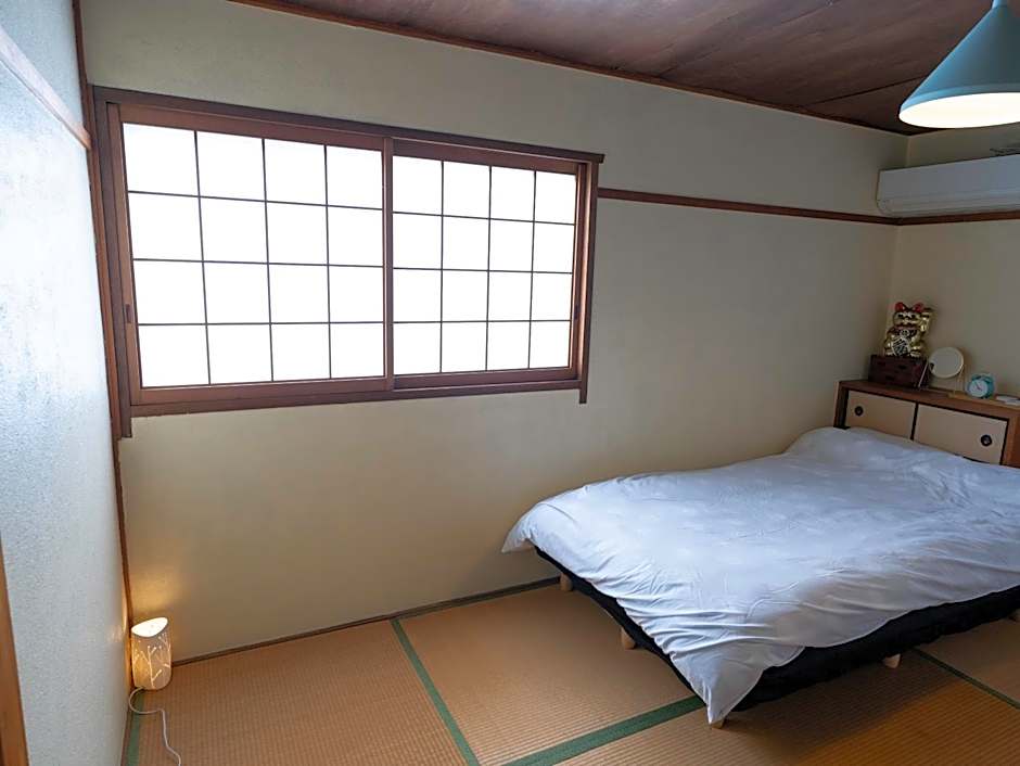 HOSTEL KURIYA OSAKA