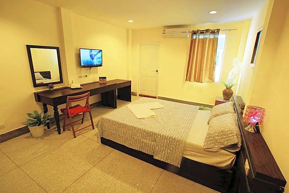 Excel Hotel Bangkok formerly Sri Krungthep Hotel