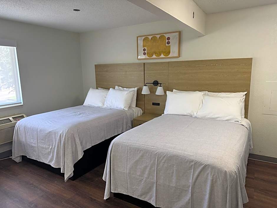 Sonesta Simply Suites Memphis