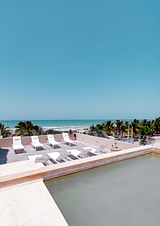 DOS MARES Barefoot Hotel