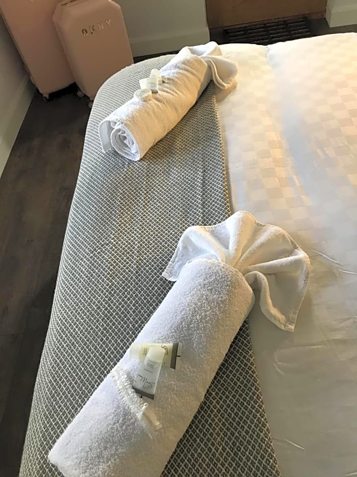 Old Thatch Bambers Green