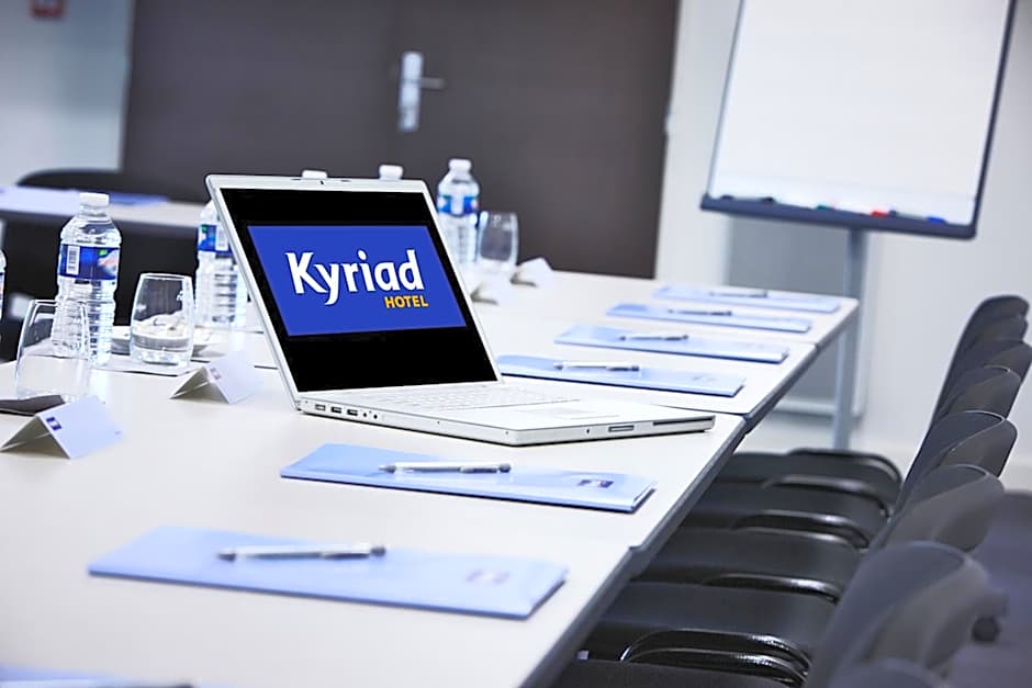 Kyriad Hotel Laval