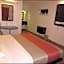 Super 8 by Wyndham Fort Smith