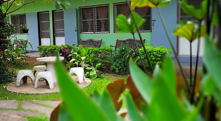 Baan Bua Guest House