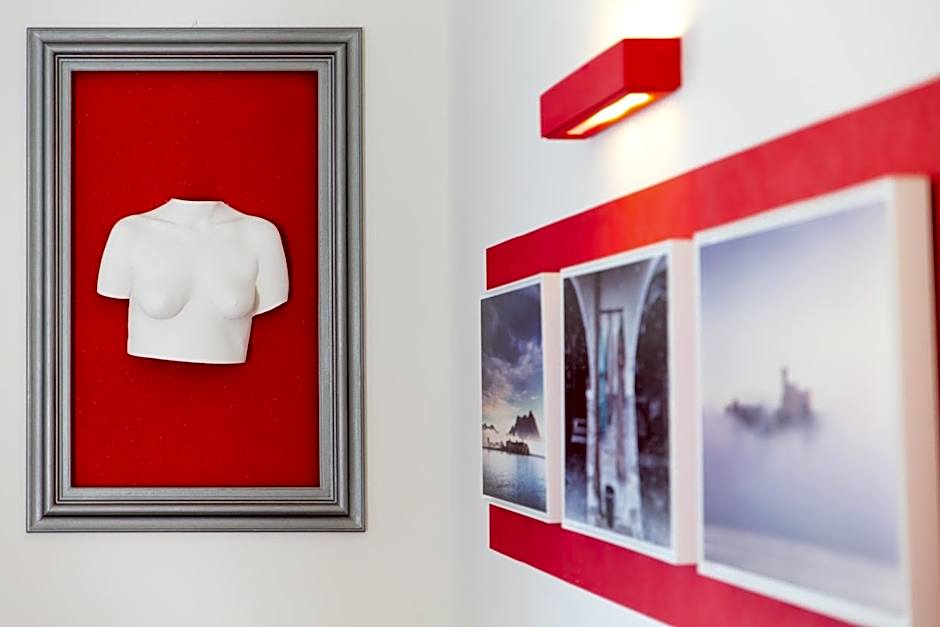 Al Campanile Aparthotel & Suite