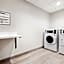 Atwell Suites Kansas City Airport By IHG
