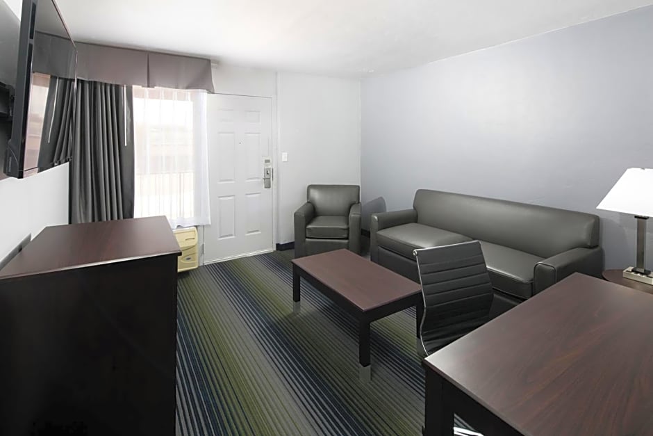 Red Lion Inn & Suites Tucson Downtown