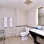 Holiday Inn Express Mystic By IHG