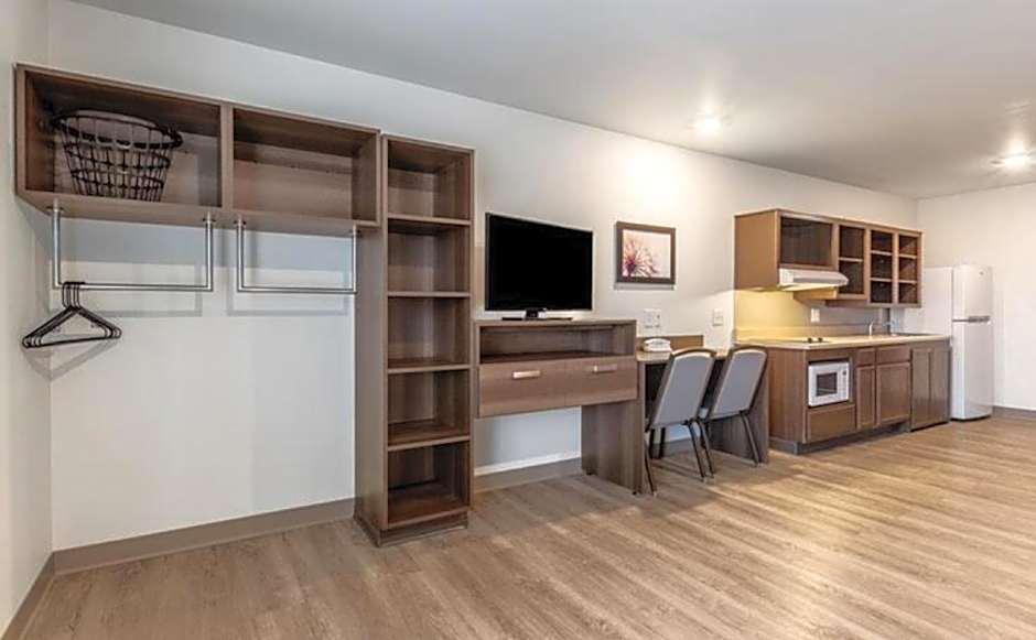 WoodSpring Suites Indianapolis Castleton