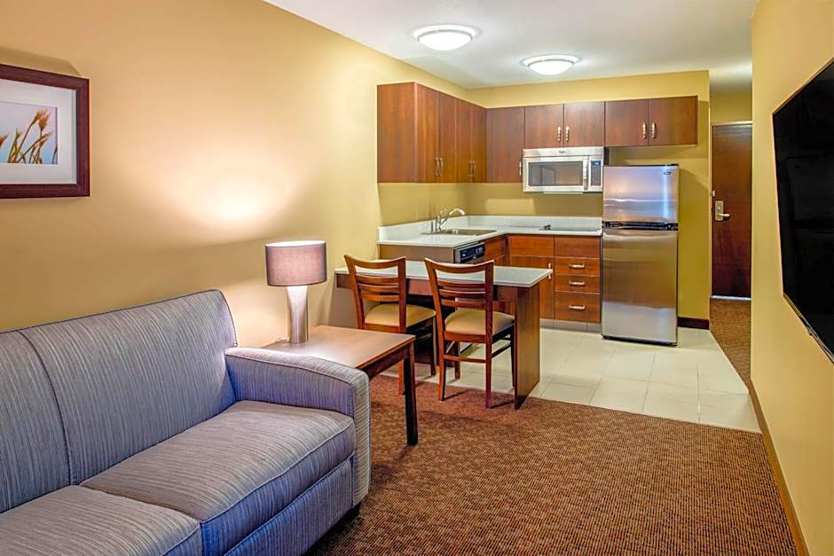 Microtel Inn & Suites By Wyndham Red Deer