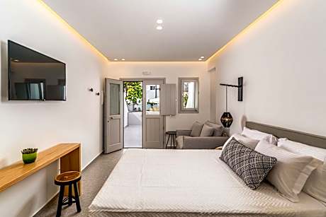 Deluxe Double Room with Jacuzzi