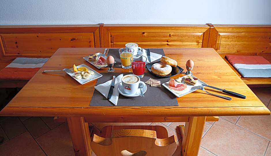 Albergo Caravasc