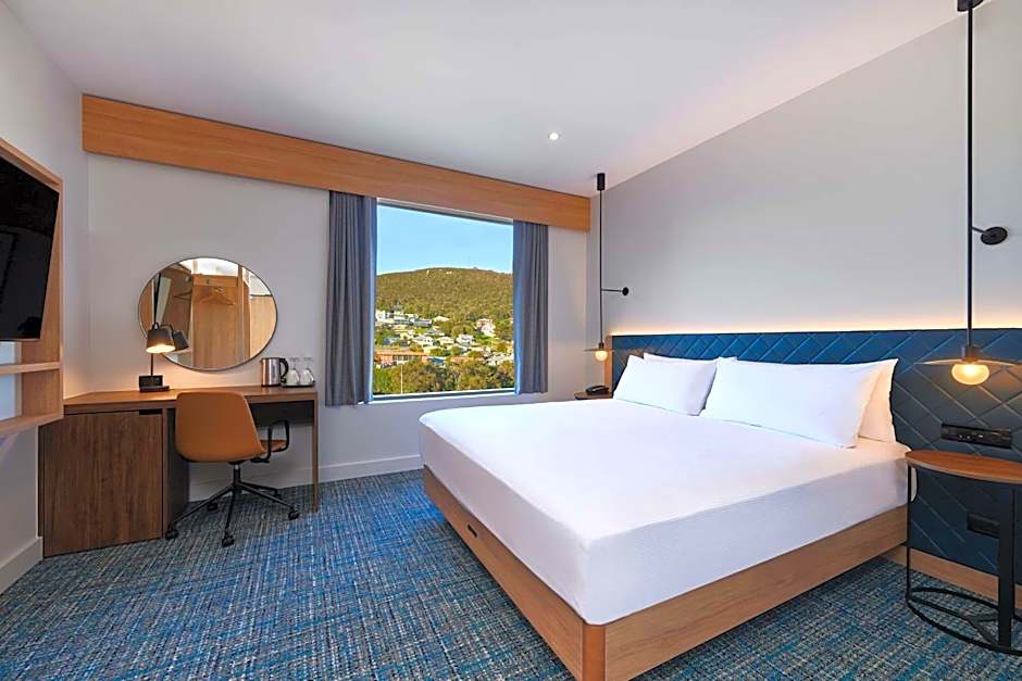 Photo 1 of 4 of 1 King Bed, Mobility Accessible