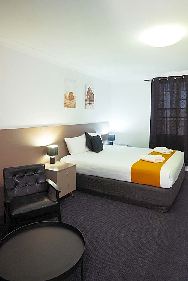 Burke & Wills Mt Isa