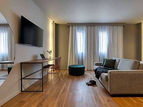 Superior Queen Room