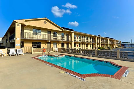 Americas Best Value Inn & Suites Arkadelphia