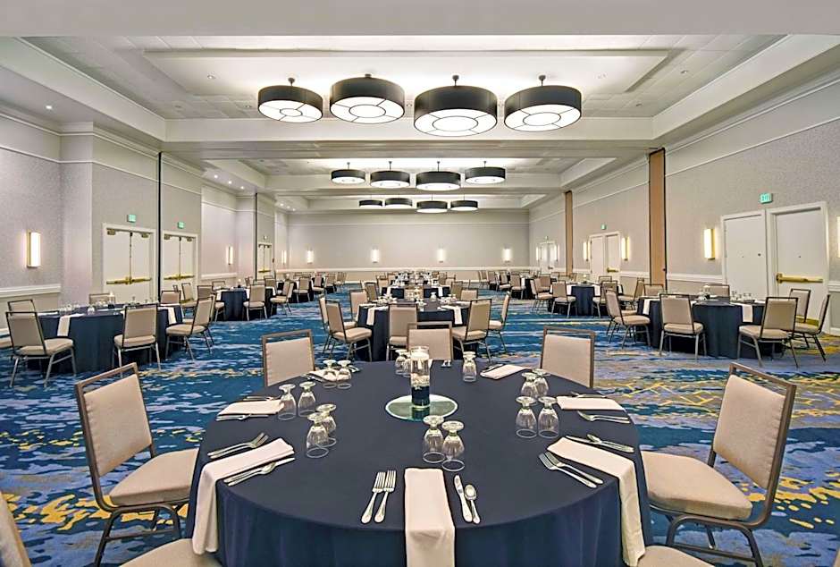 Hilton Peachtree City Atlanta Hotel & Conference Center