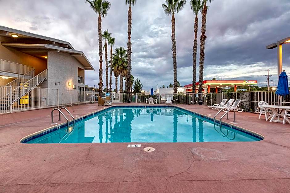 Motel 6-Nogales, AZ - Mariposa Road