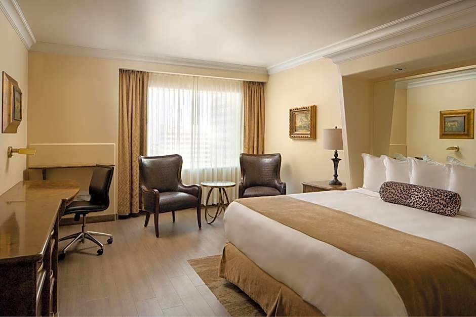 The Davenport Tower, Autograph Collection by Marriott