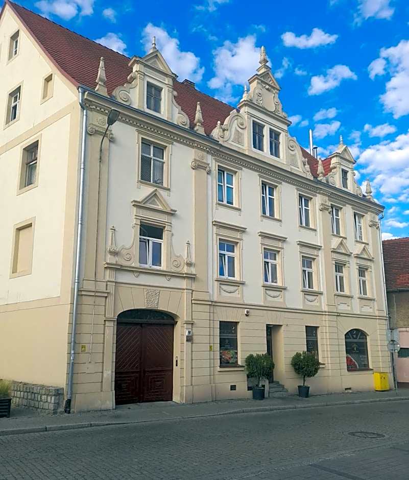Jedności Hostel