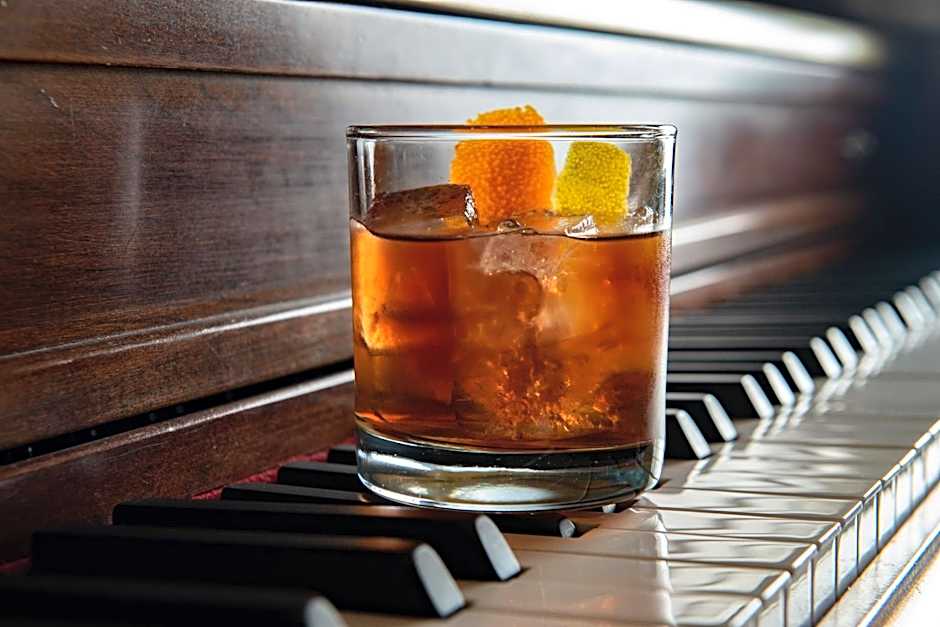 Hi-Lo Hotel, Autograph Collection by Marriott