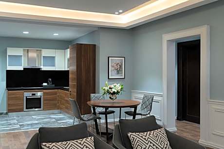 One Bedroom Apartment