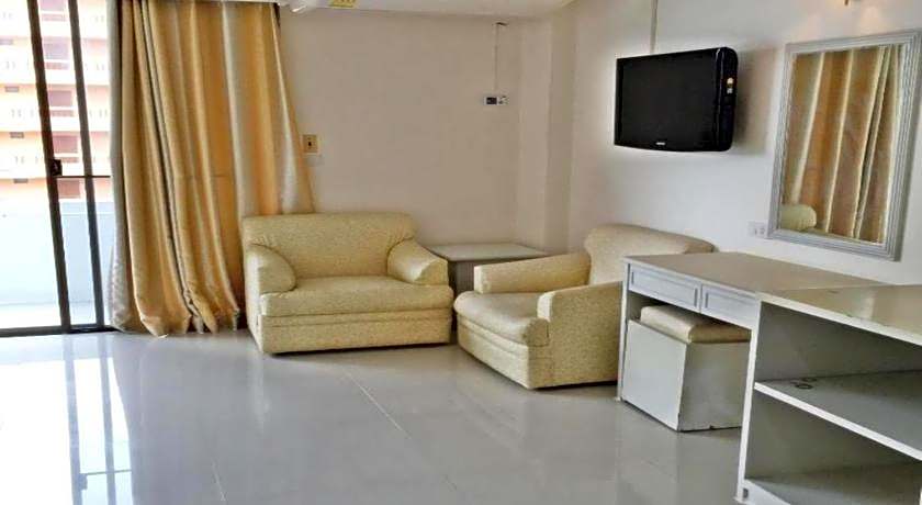 JOMTIEN longstay hotel