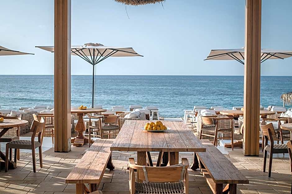 Parthenis Beach, Suites by the Sea