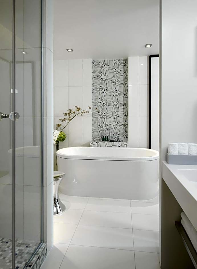 Sofitel Paris-Arc De Triomphe