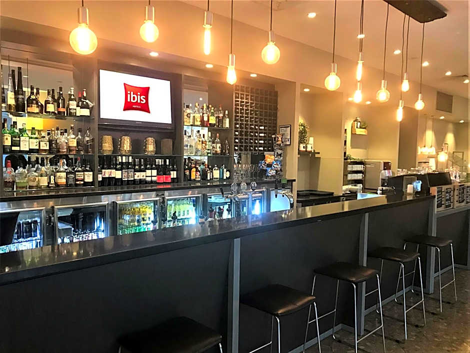 Ibis Melbourne Glen Waverley Hotel