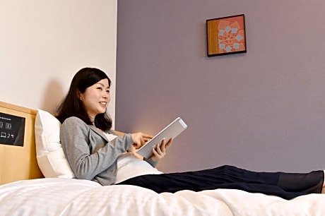 Single Room - Smoking