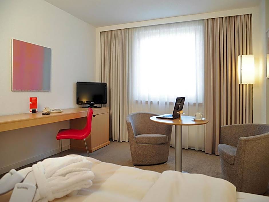 Novotel Duesseldorf City West Seestern