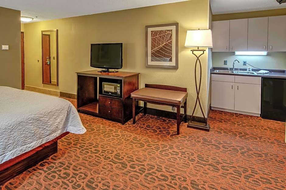 Hampton Inn By Hilton Ashland