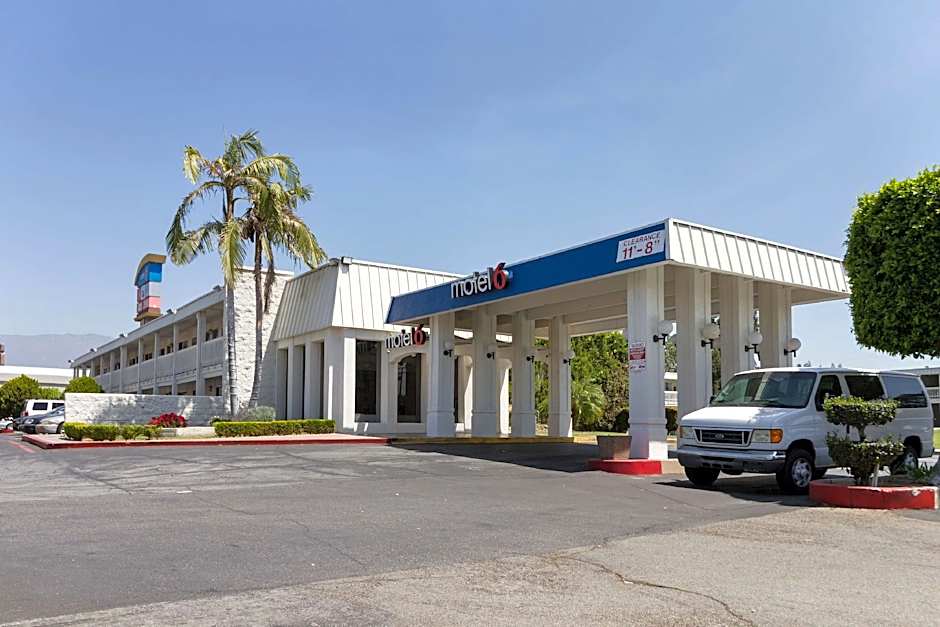 Motel 6 Claremont, CA