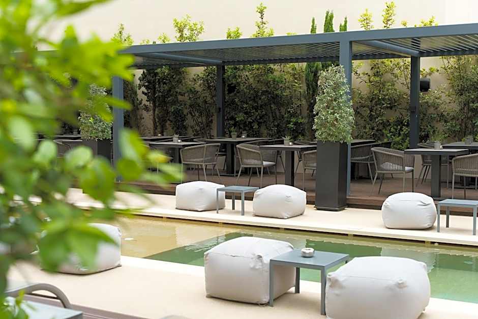 Divani Escape - Adults Only
