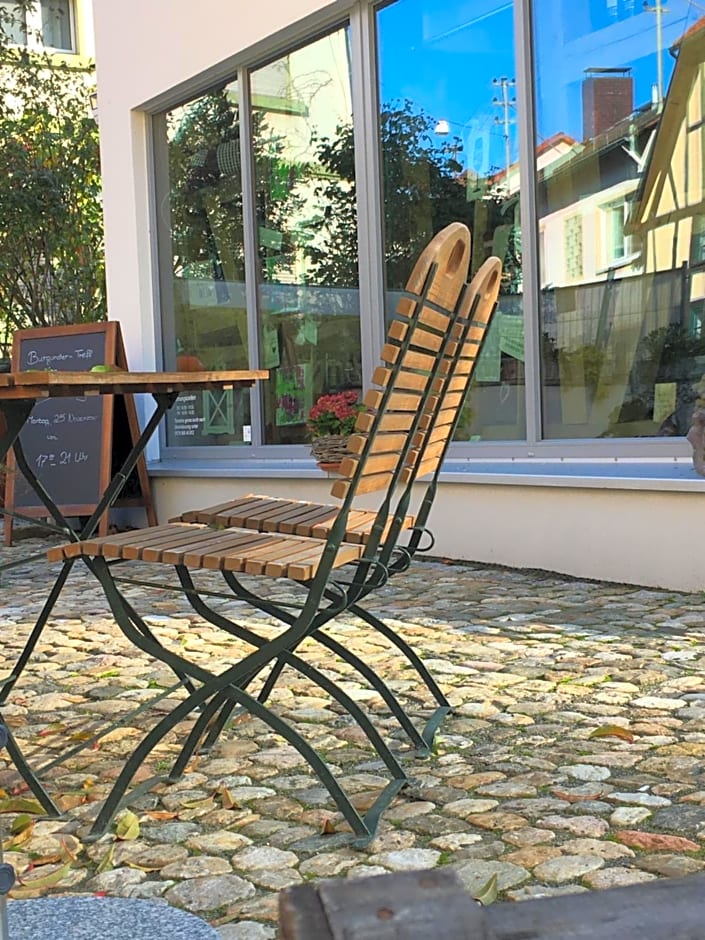 Schmuckkästle am Hafen