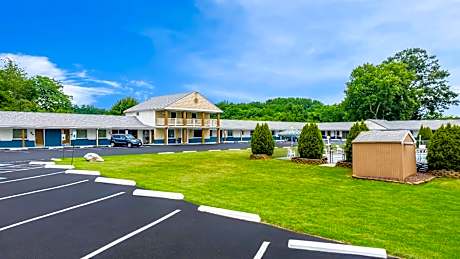 Econo Lodge Palmyra - Hershey
