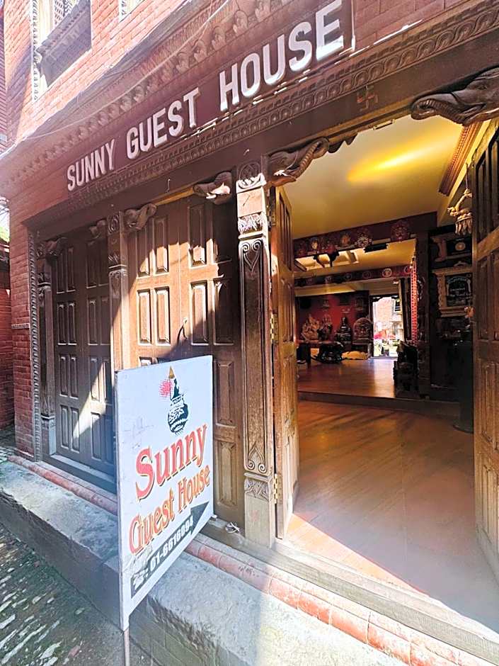 Sunny Guest House and Cafe