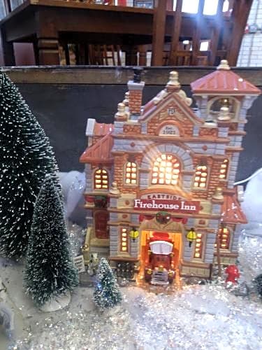 Firehouse Inn
