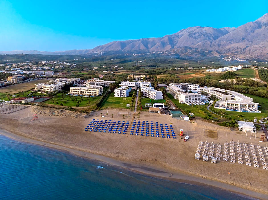 Delfina Tropic Beach