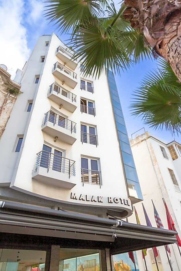 Malak Hotel