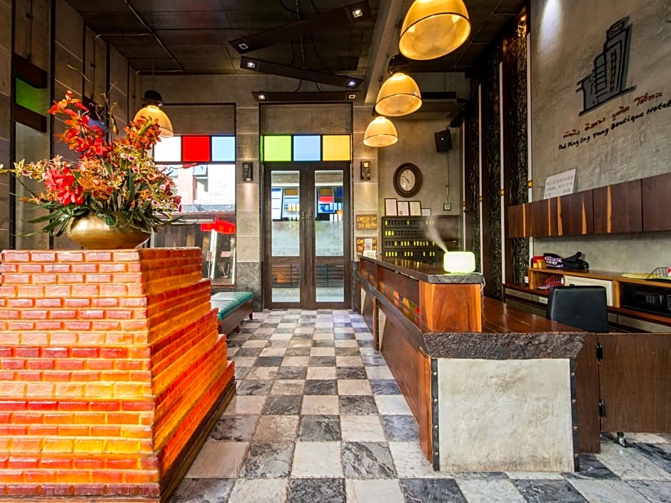 Pak Ping Ing Tang Boutique Hotel
