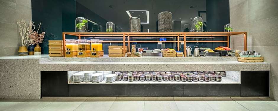 Holiday Inn Express Adelaide City Centre By IHG