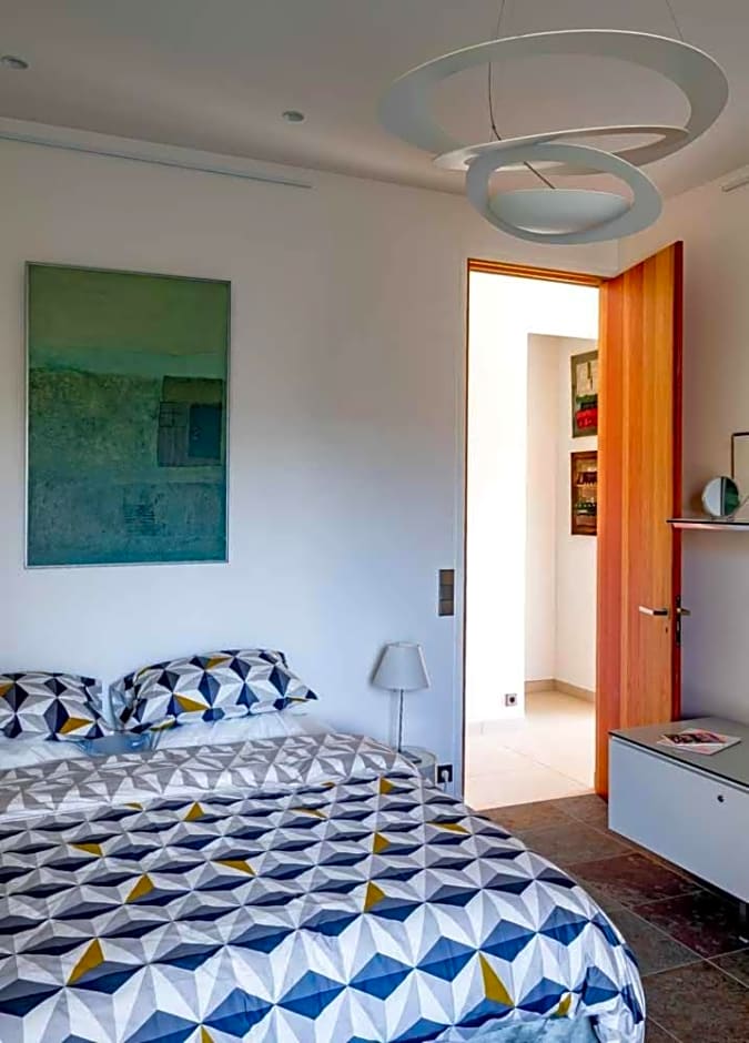 BB 12 LUBERON chambres d'hôtes contemporaines