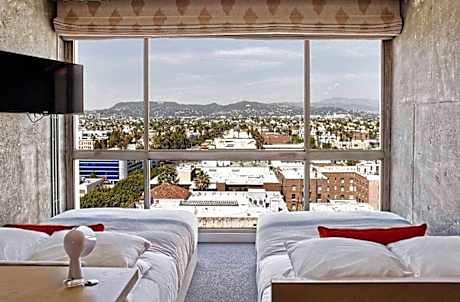 High-level Hollywood Hills View Double